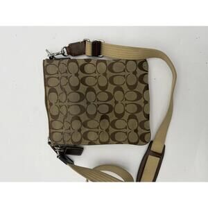 Coach File Bag/Crossbody Bag in Signature Canvas Khaki Saddle
